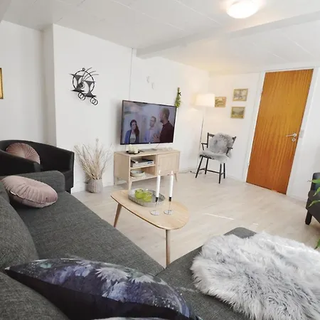 2 Bedroom Gorgeous In Holiday home Nysted