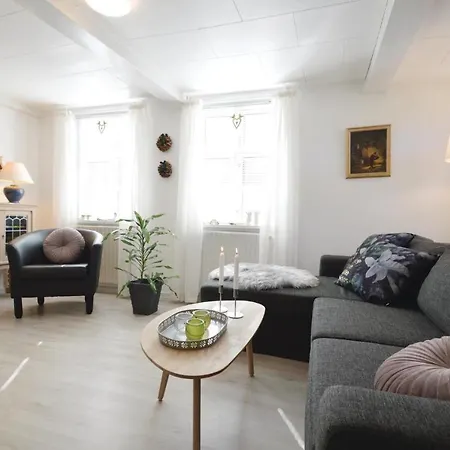 2 Bedroom Gorgeous In Holiday home *